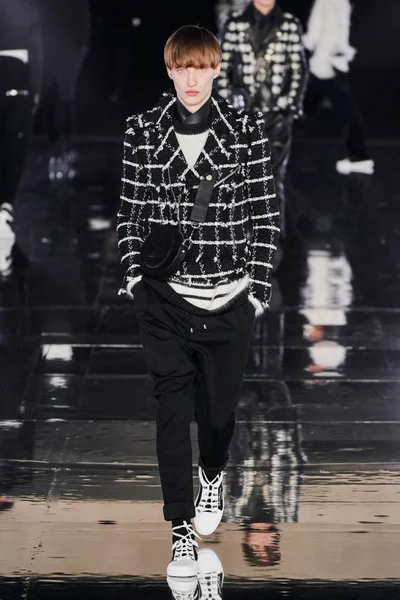 Look 21